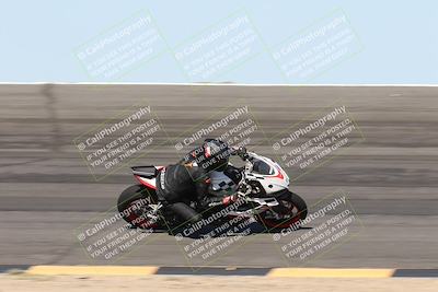 media/May-10-2025-Race Pace (Sat) [[db32fef2da]]/Vested/3-Bowl Set 1 (9am)/